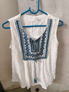 Embroidered Sleeveless Top