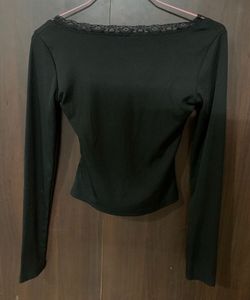 NEWME Lace Trim Long Sleeve Top