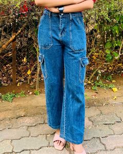 Blue Cargo Jeans Four Pockets