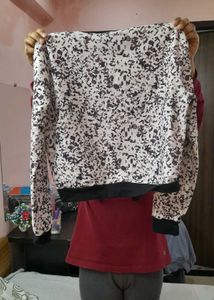 💥💥Grab Semi Winter Tops In Very Lower Price