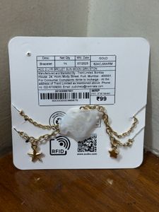 Zudio Charm Bracelet Set