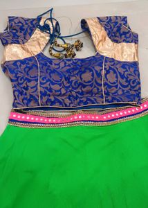 Girl&#39;s Ethnic Lehenga Choli