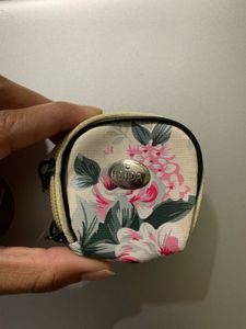Floral Mini Coin Pouch – Elegant &amp; Handy