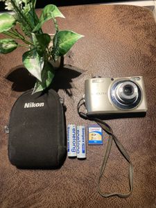 nikon L24 camera