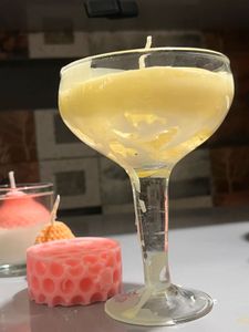 Lemon latte candle