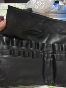 PAC makeup brush holder