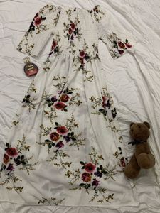 Perfect Detail Dress 👗