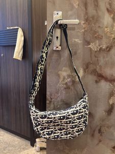 Chic Patterned Handbag