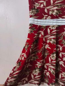 crimson red-white floral mini summer dress 🍒