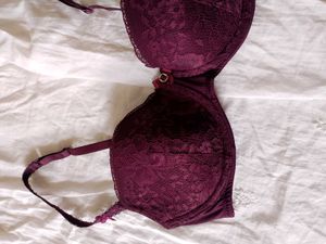 branded burdundy lace braa.