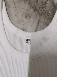 UNIQLO Ribbed Tank Top