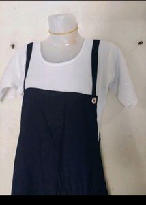 Trendy Dress 👗 😍
