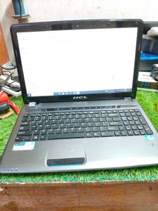 HCL Laptop i 5 8gb 256 ssd