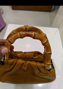 New With Tag Gucci Brown Sling Bag 👜