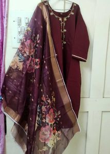 Combo - Floral Embroidered Kurta Sets ❤️