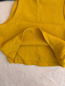 🌼Ribbed Sleeveless Top - H&amp;M (S) 🌼