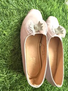 ✨ Preloved Kids’ Shoes for Sale