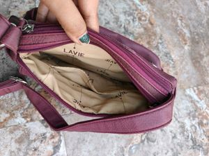 Lavie Sling Bag