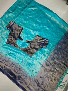 Soft Pattu Saree With Blouse