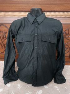 M size Shirt/tshirt