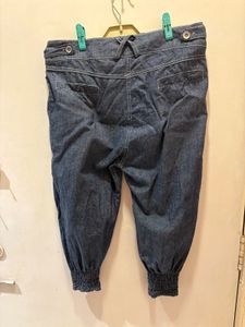 Stylish Denim Cropped Imported Pants