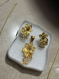 Vintage Gold Plated Set