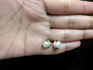 2 Pair Pearl Earrings