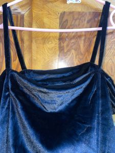 Tokyo Talkies Velvet Black Cami Top XL