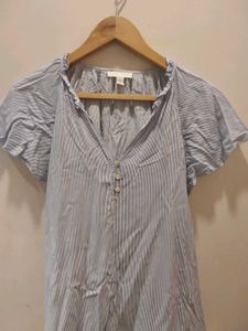 H&amp;M BEAUTIFUL TOP WITH RUFFLE AT NECK