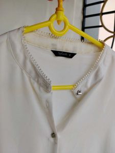 Offwhite Shirt With Metal Button