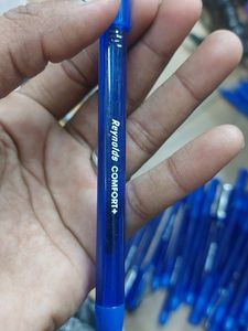 Reynolds Brite Blue Pens