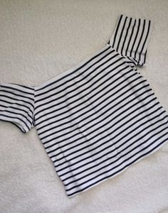 H&amp;M Striped Off-Shoulder Top