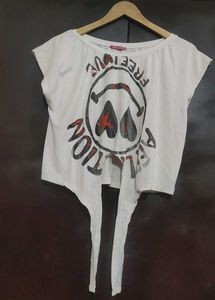 Off White Crop Top For 36 Bust