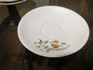 Vintage Saucer Plates Set