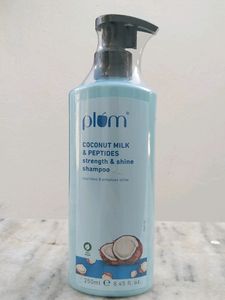 Plum Coconut Milk & Peptides Shampoo