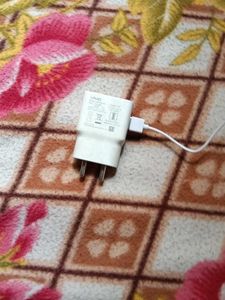 Green Smart Watch with charger