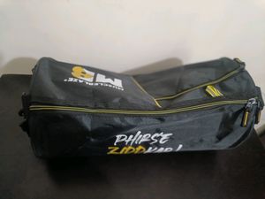 Polyester Duffle Bag For Unisex,Multi Colour ,And Black Polyester Muscle Blaze Bag For Gym .Zip Closure.Shape-duffle. Waterproof
