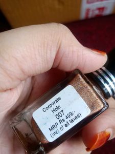 Beautiful Colour Nail Paint
