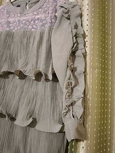 elegant women&#39;s top