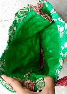 Green &amp; Pink Potli Pouch