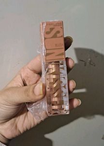 Sunkisser Highlighter Blush