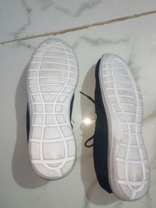 Campus Shoes ..