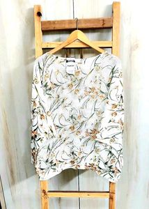 Offwhite Printed Baggi Sweater Free Size