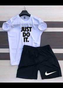 Nike T-Shirt &amp; Shorts Set