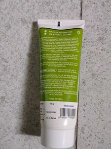 The Derma Co Oil-Free Moisturizer