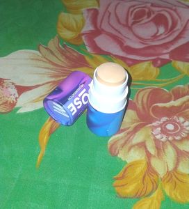 MYGLAMM POSE HD MATE FOUNDATION