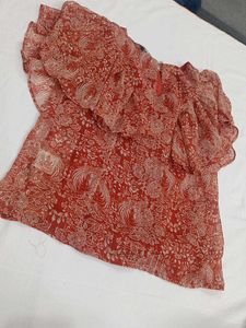 Outryt Floral Print Blouse