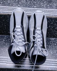 men Sneakers