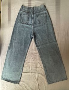 Straight Fitted Jeans