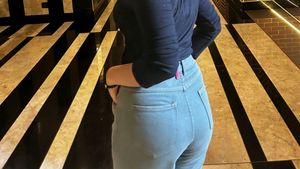 High Waist Jeans 👖
